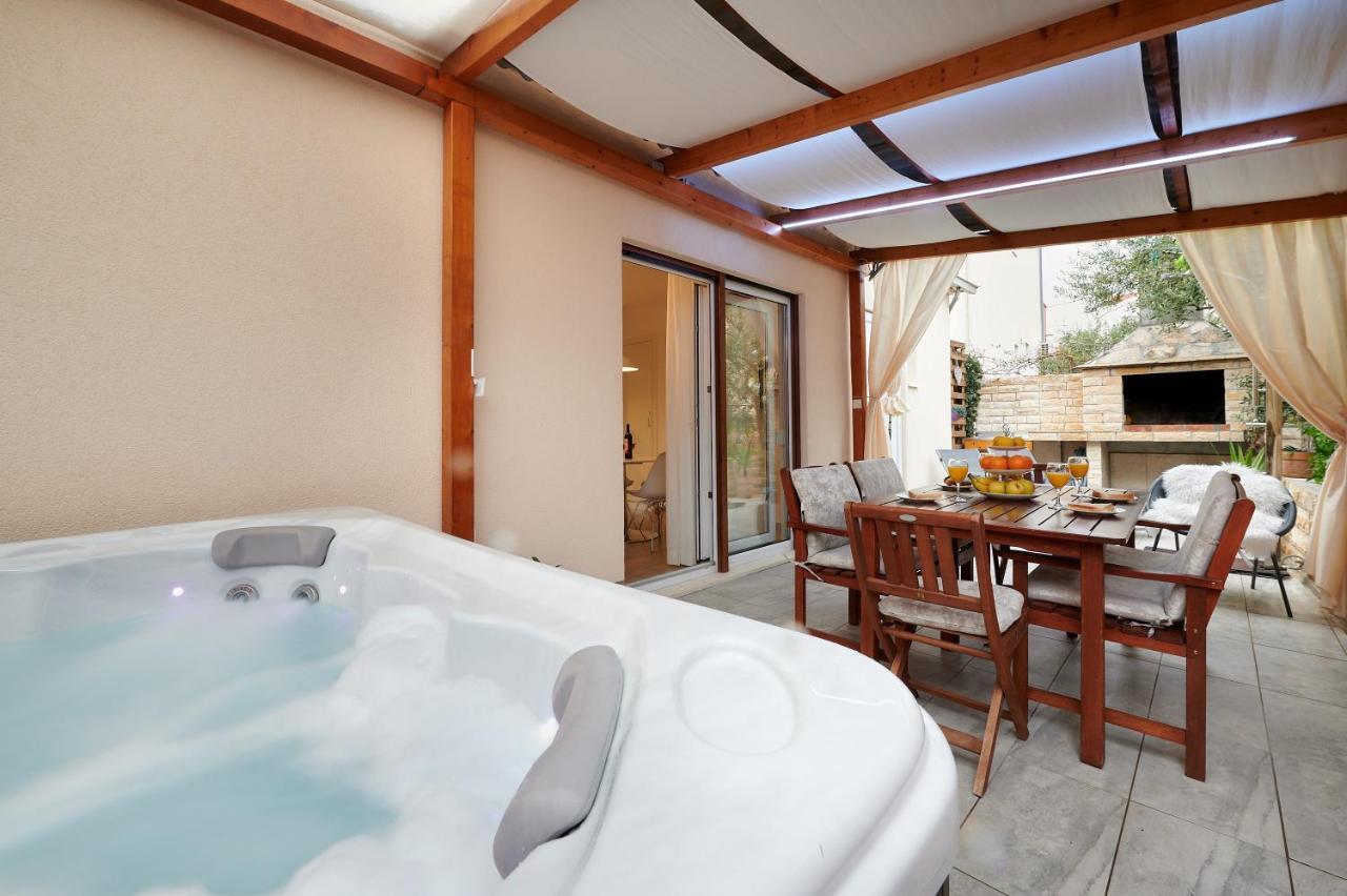 Apartment Boris Trogir Exterior photo